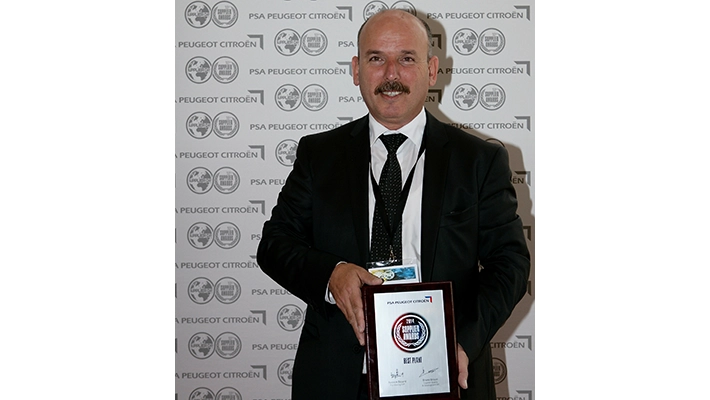 PSA_assegna_ premio_BestPlants2014_ad_ASK_Tunisia.webp
